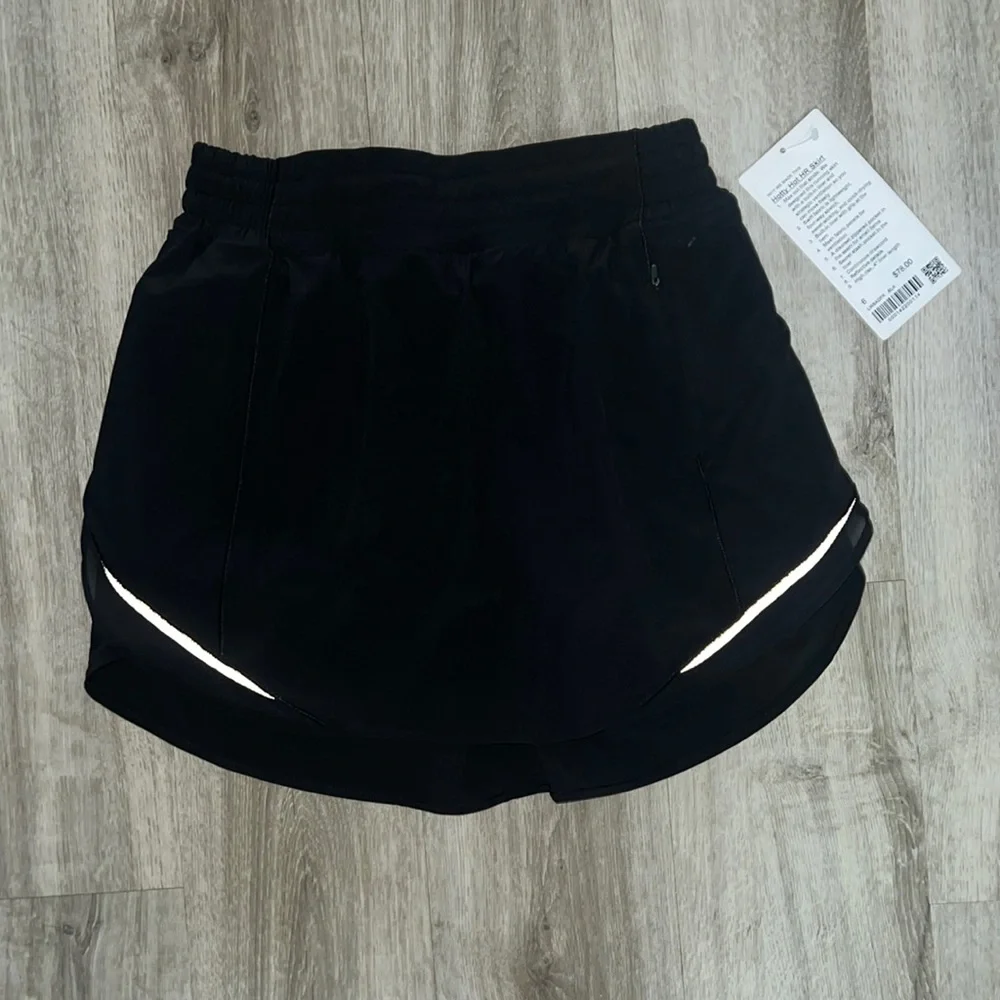 **Brand New** Lululemon Hotty Hot HR Skirt